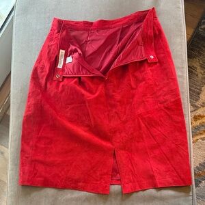 Elegant Red Women's Skirt